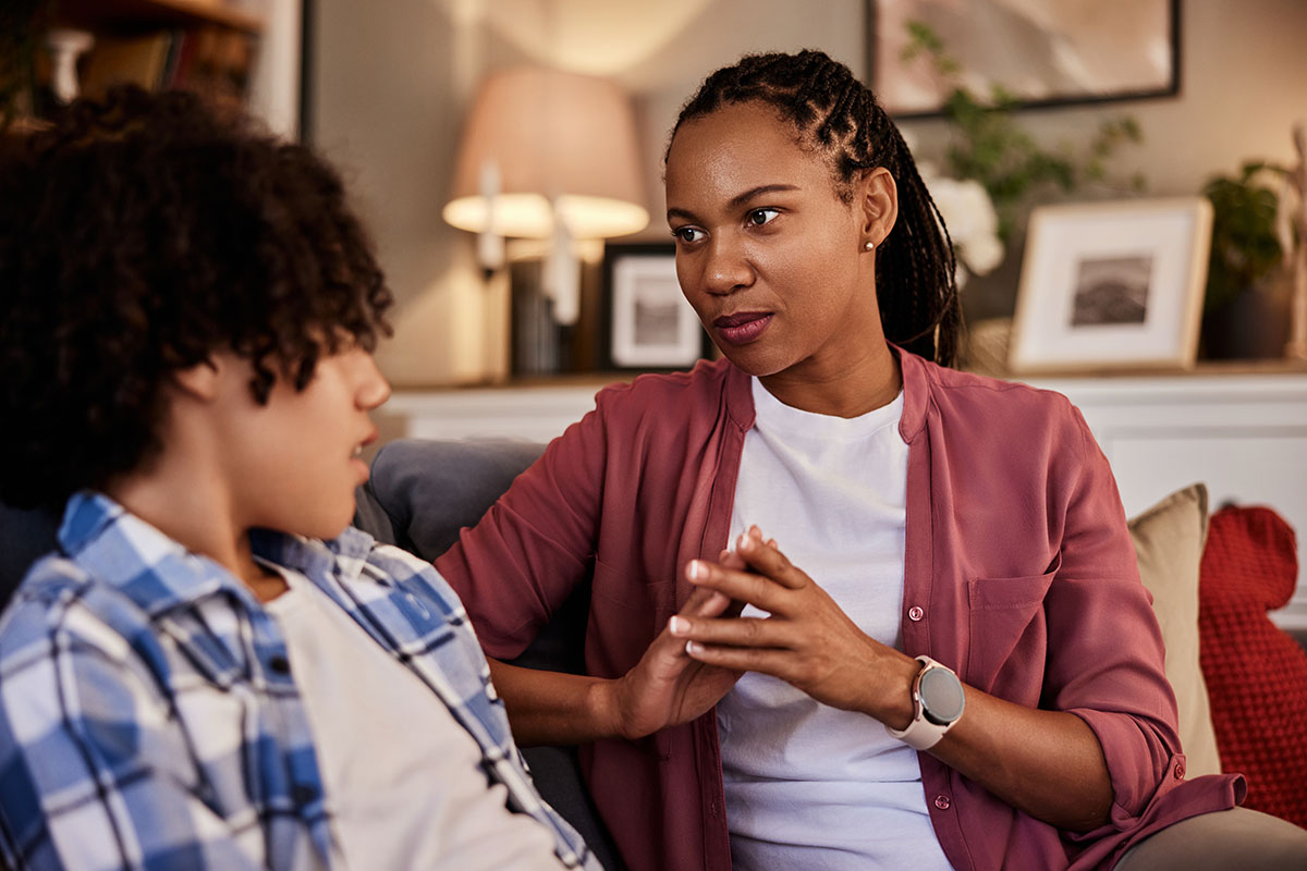 Family Dynamics and Trauma: Unraveling the Impact on Relationships