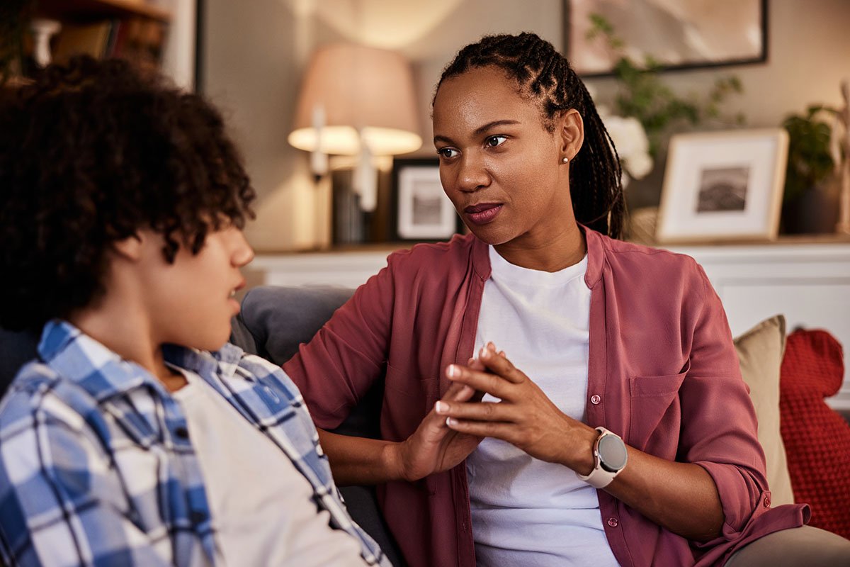 Family Dynamics and Trauma: Unraveling the Impact on Relationships